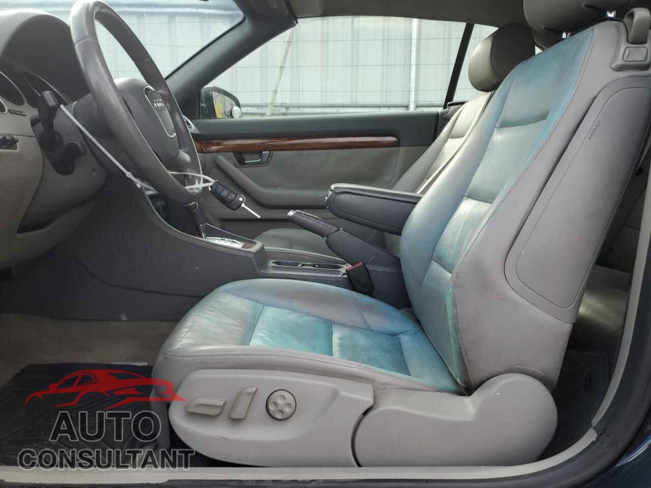 AUDI A4 2009 - WAUDF48H39K010568