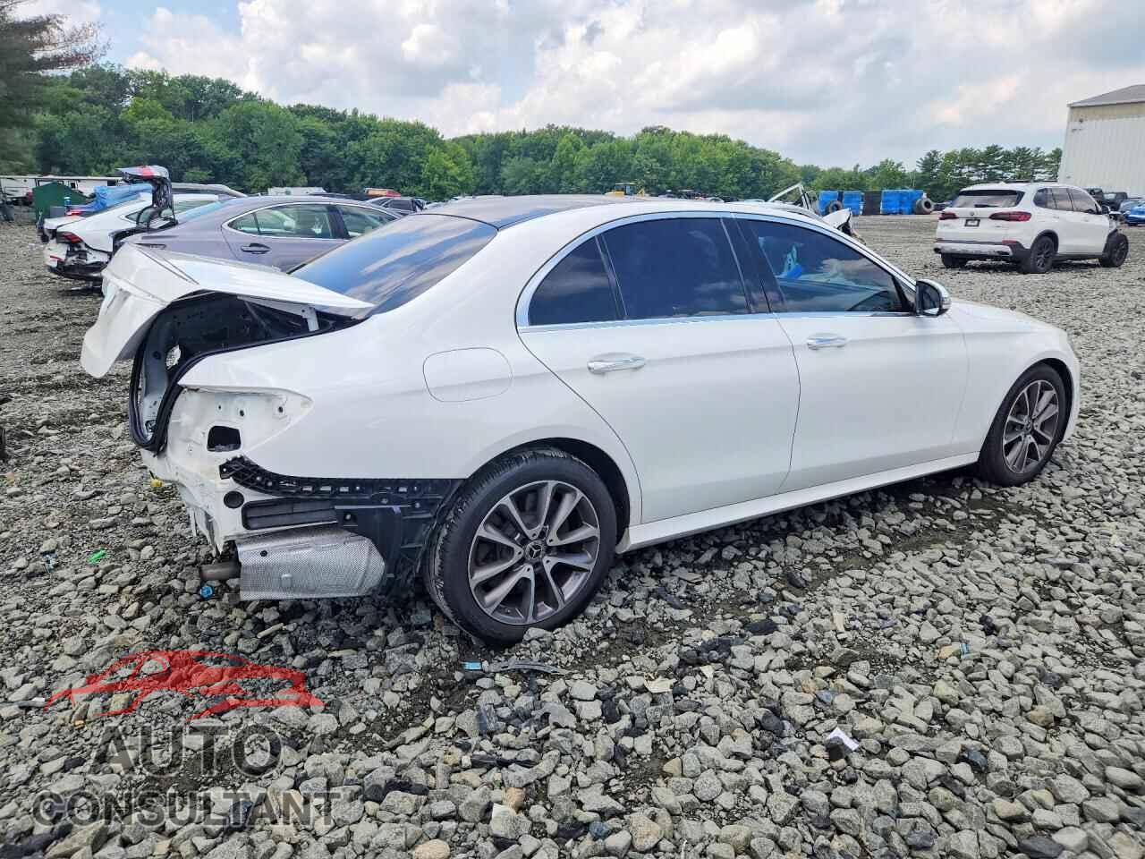MERCEDES-BENZ E-CLASS 2020 - WDDZF6JB5LA710332