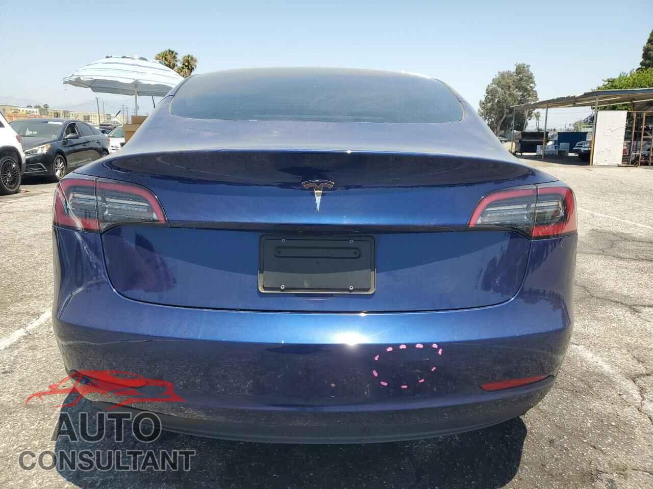 TESLA MODEL 3 2023 - 5YJ3E1EA8PF654326