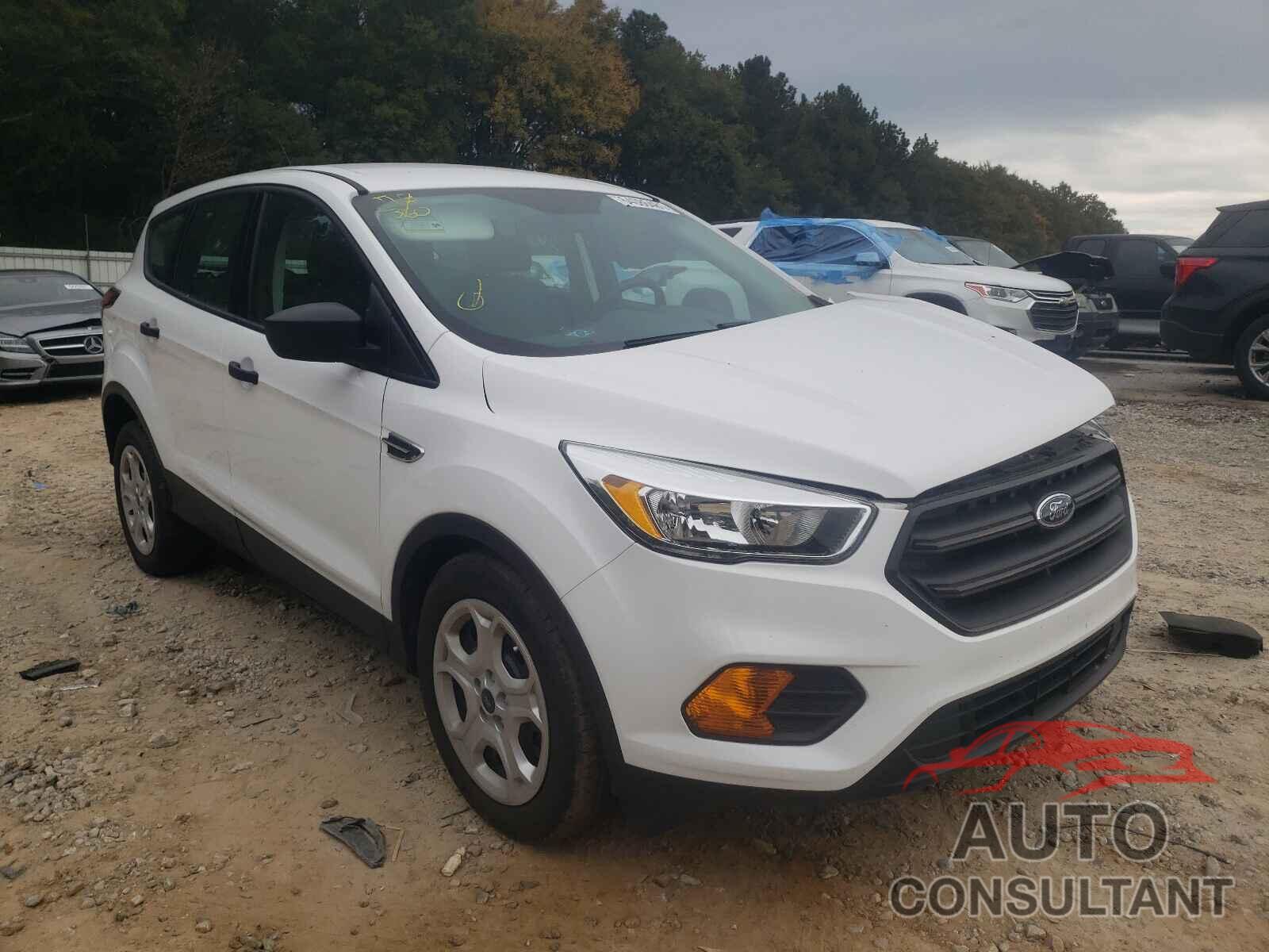 FORD ESCAPE 2017 - 1FMCU0F7XHUA67775