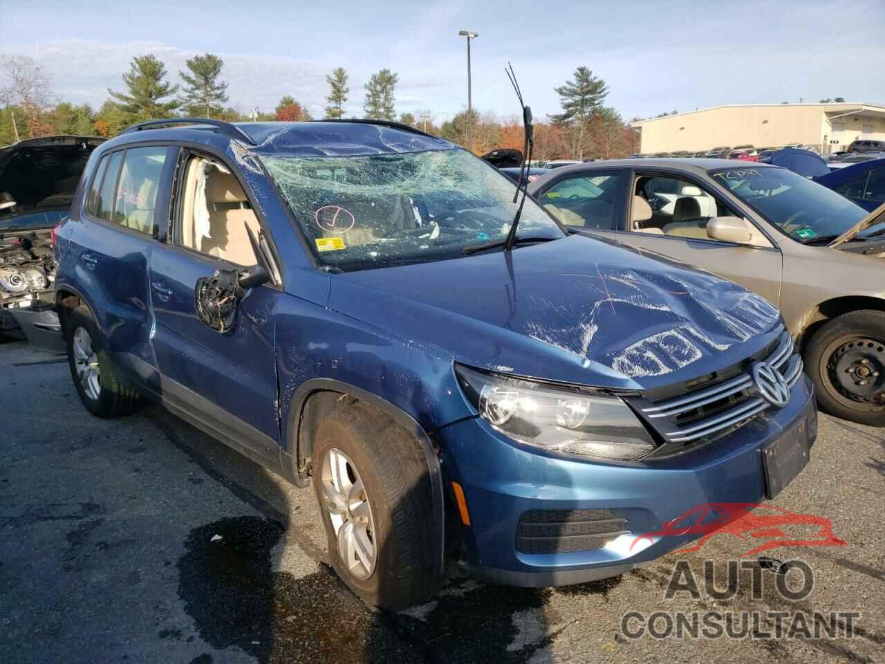 VOLKSWAGEN TIGUAN 2017 - WVGBV7AX7HK002211