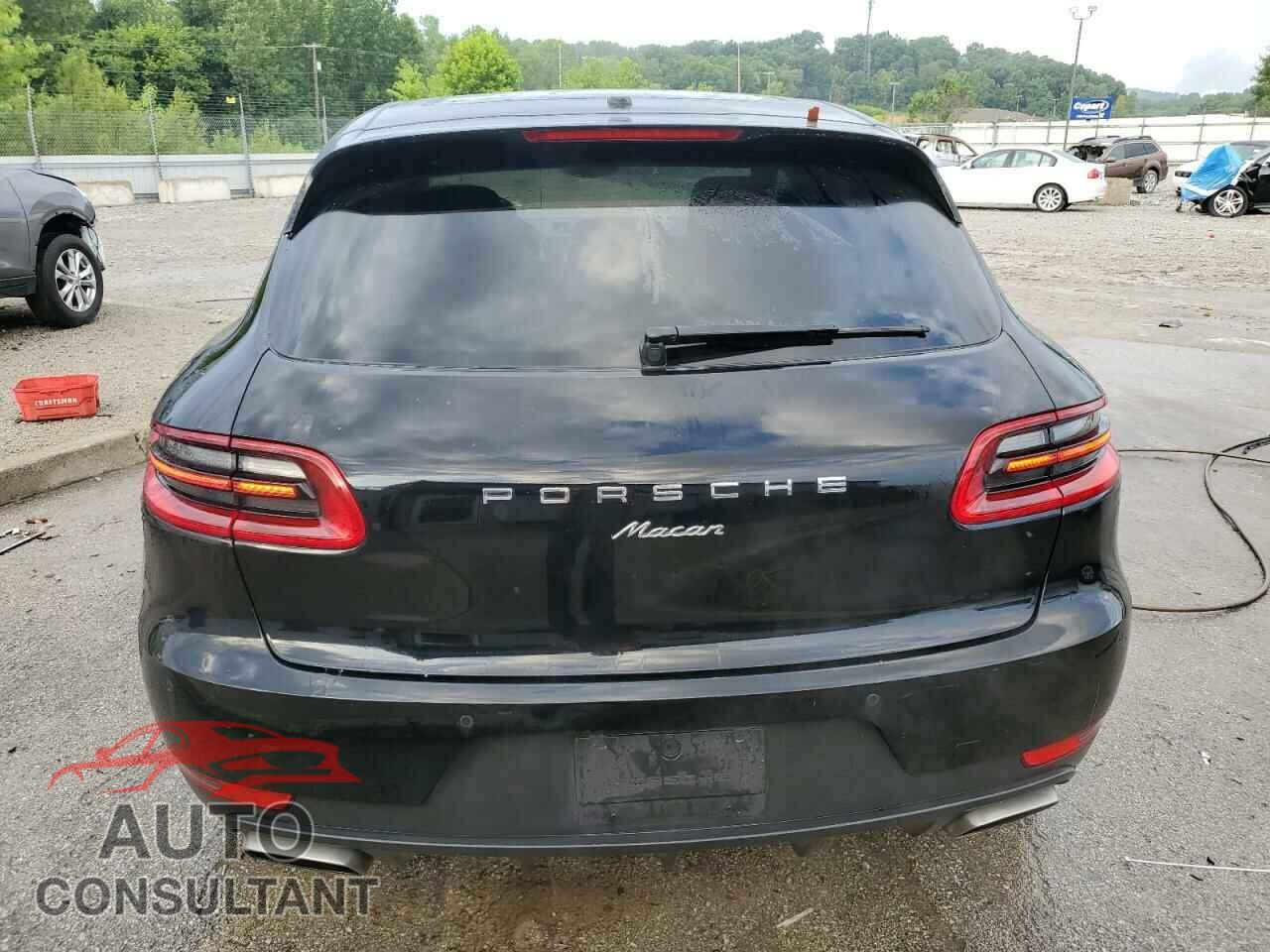 PORSCHE MACAN 2017 - WP1AA2A55HLB01700