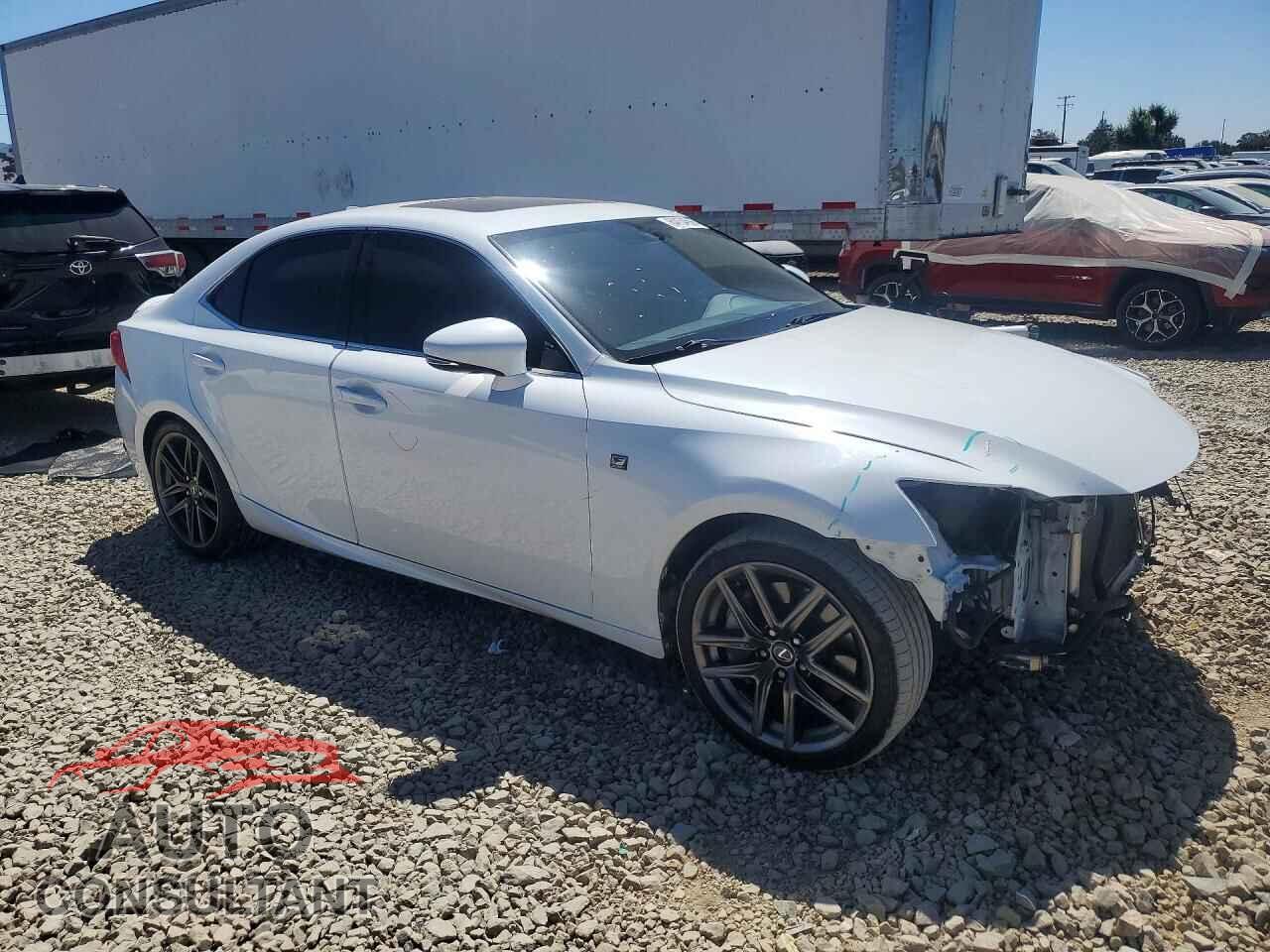 LEXUS IS 2016 - JTHBA1D27G5006784