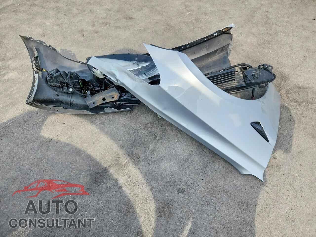 TESLA MODEL 3 2018 - 5YJ3E1EA0JF020175