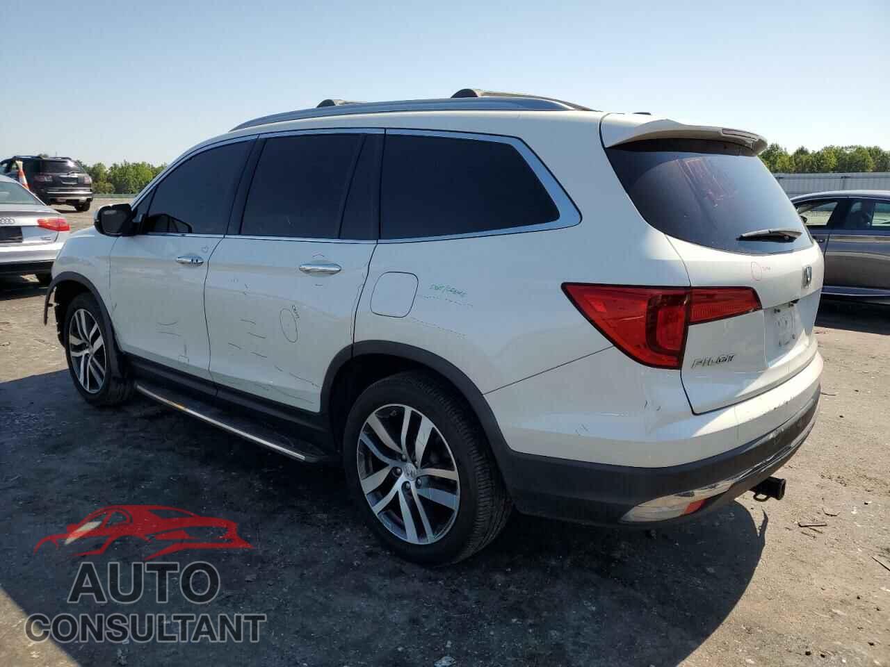 HONDA PILOT 2017 - 5FNYF6H96HB061955