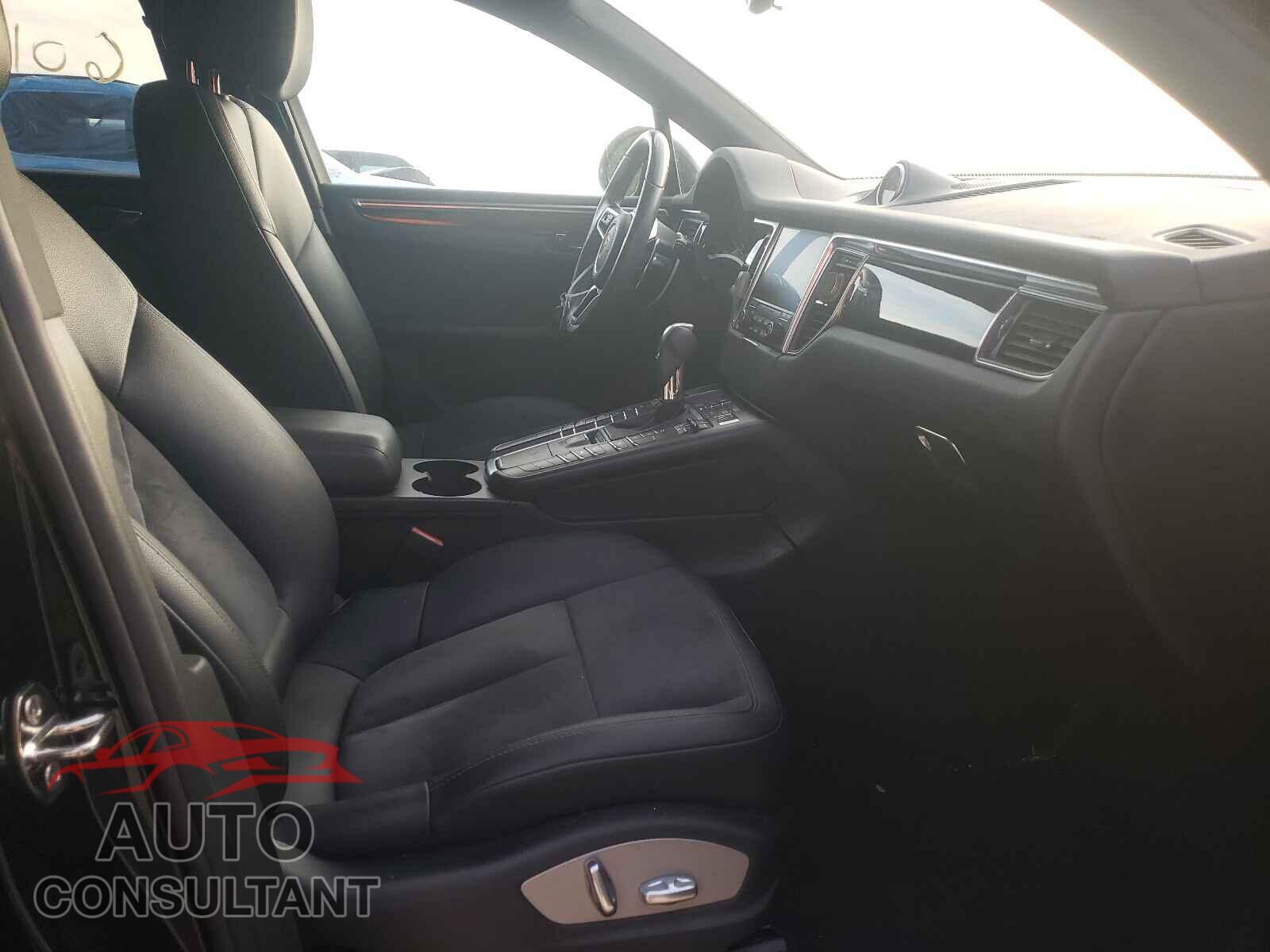 PORSCHE MACAN 2017 - WP1AA2A59HLB04907