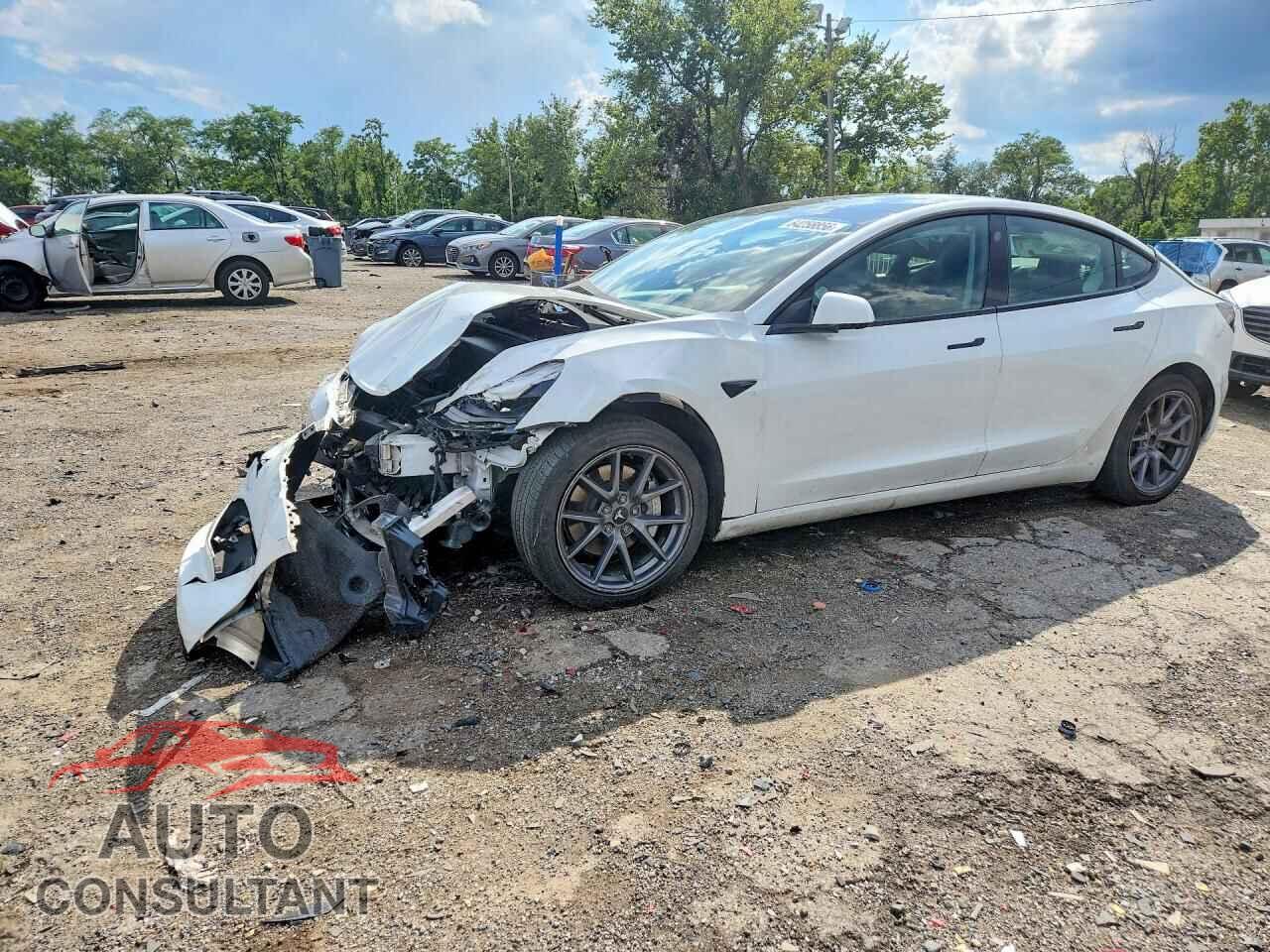 TESLA MODEL 3 2023 - 5YJ3E1EA4PF489469