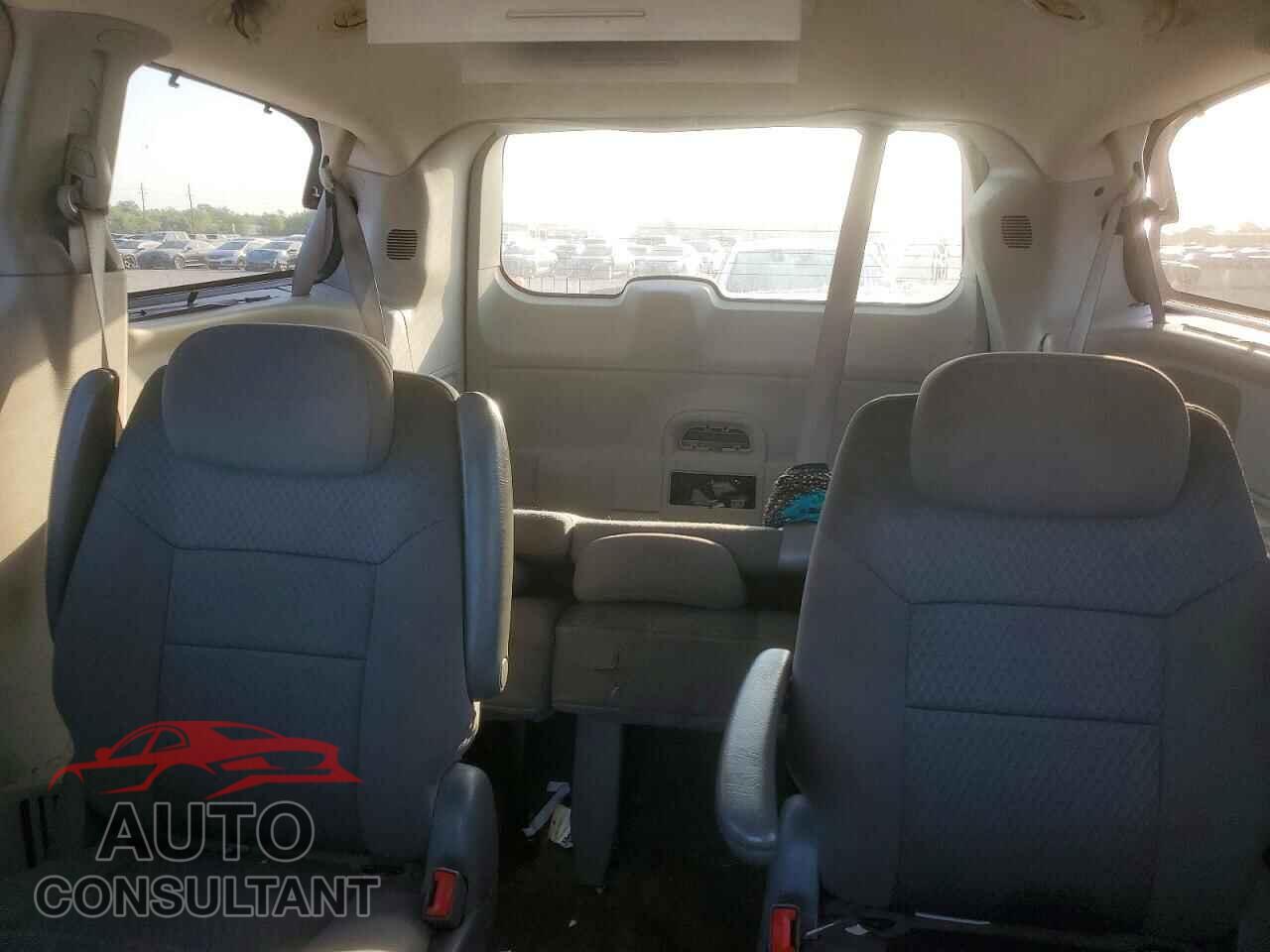 DODGE CARAVAN 2010 - 2D4RN6DX3AR440064