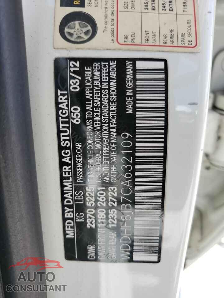 MERCEDES-BENZ E-CLASS 2012 - WDDHF8JB7CA632109