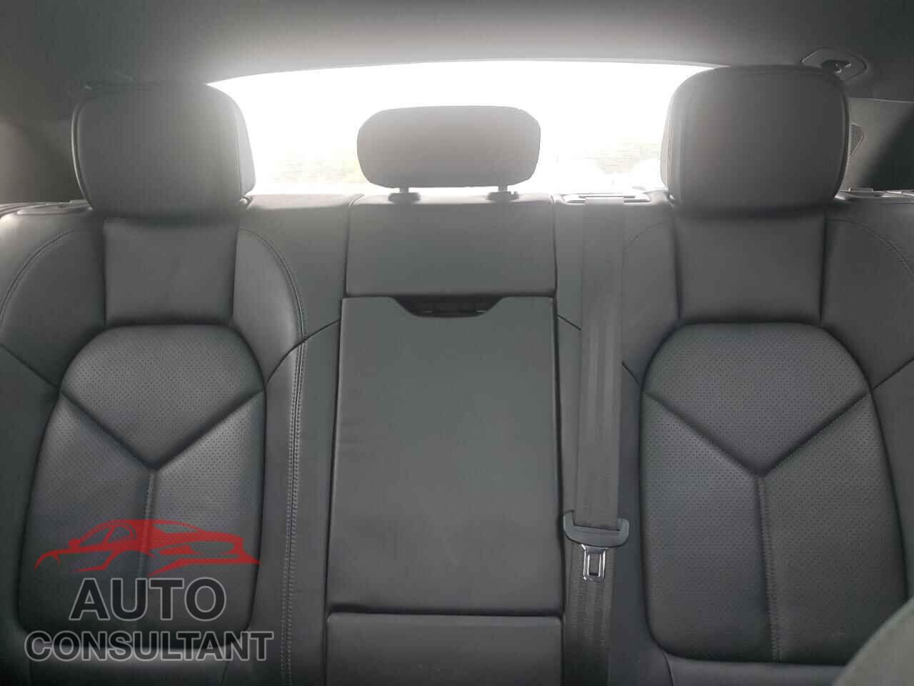 PORSCHE MACAN 2016 - WP1AB2A50GLB56955