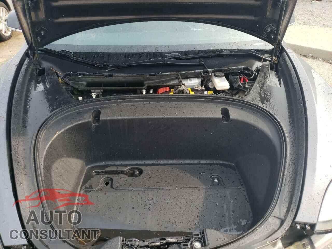 TESLA MODEL 3 2020 - 5YJ3E1EA8LF705074