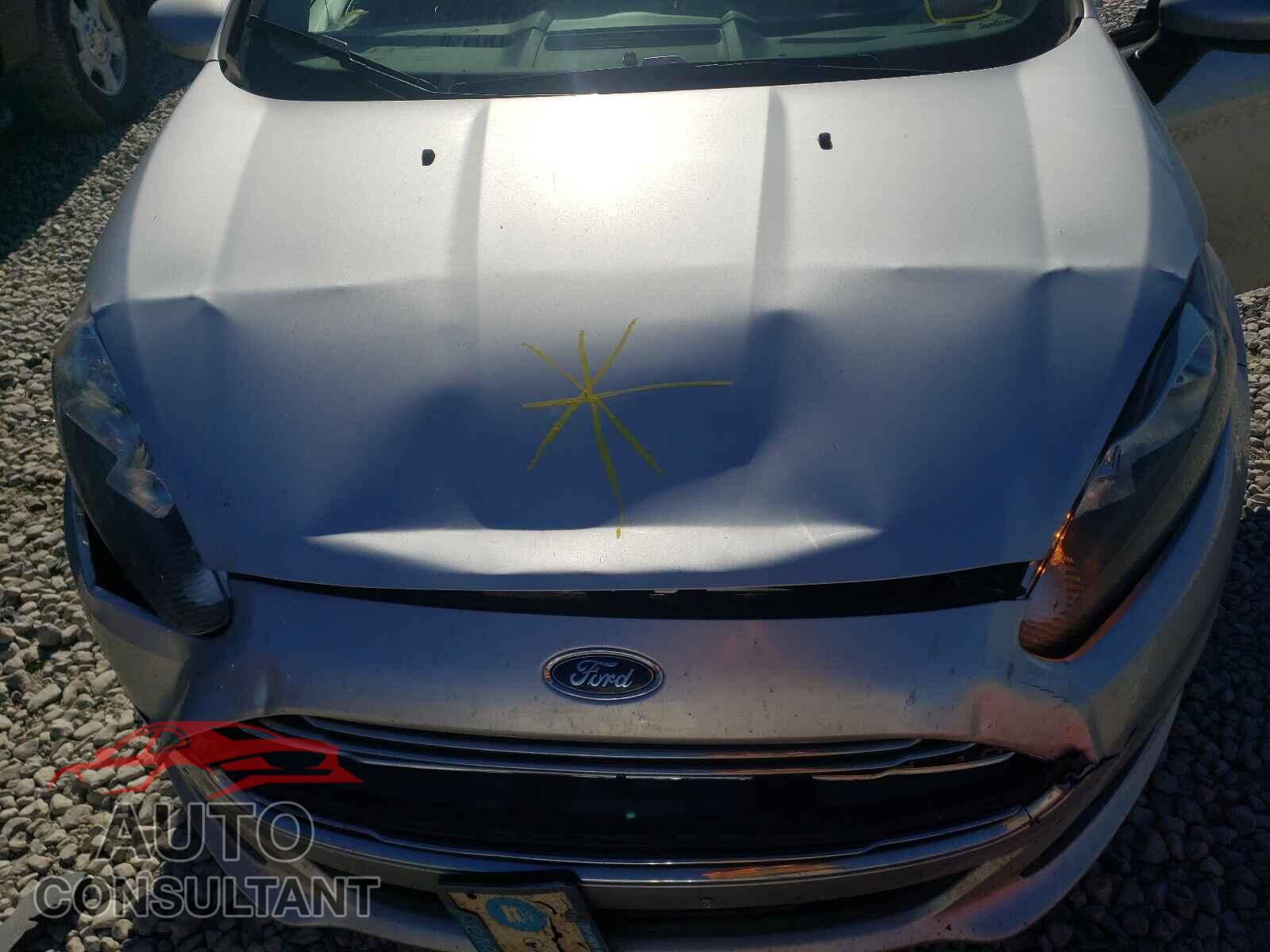 FORD FIESTA 2018 - 3FADP4EJ3JM127867