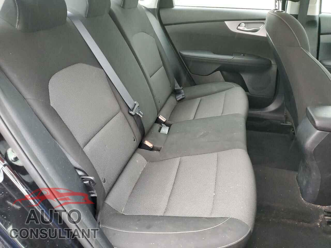 KIA FORTE 2023 - 3KPF24AD2PE514009