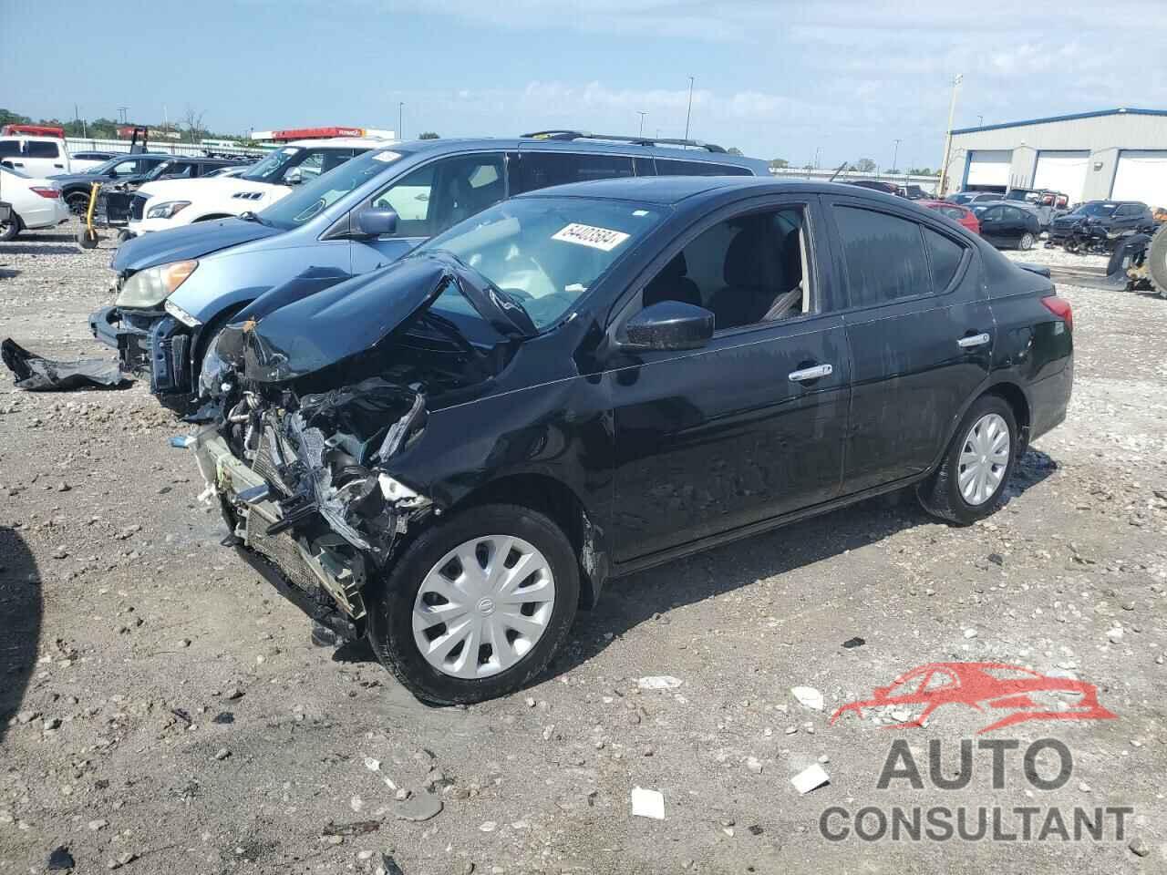 NISSAN VERSA 2017 - 3N1CN7AP5HL847052