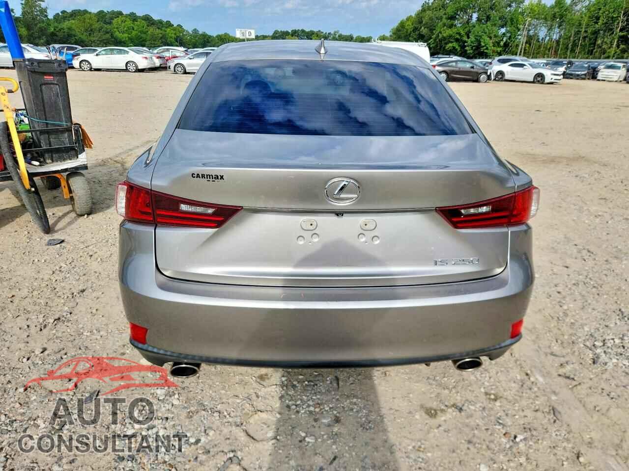 LEXUS IS 2014 - JTHBF1D28E5019638