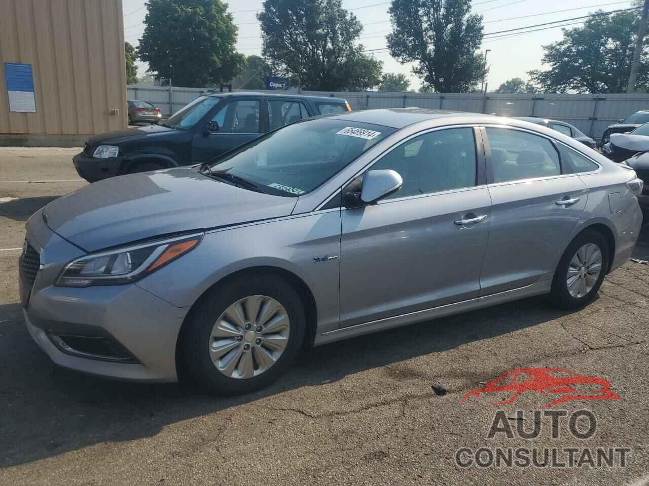 HYUNDAI SONATA 2016 - KMHE24L14GA018528