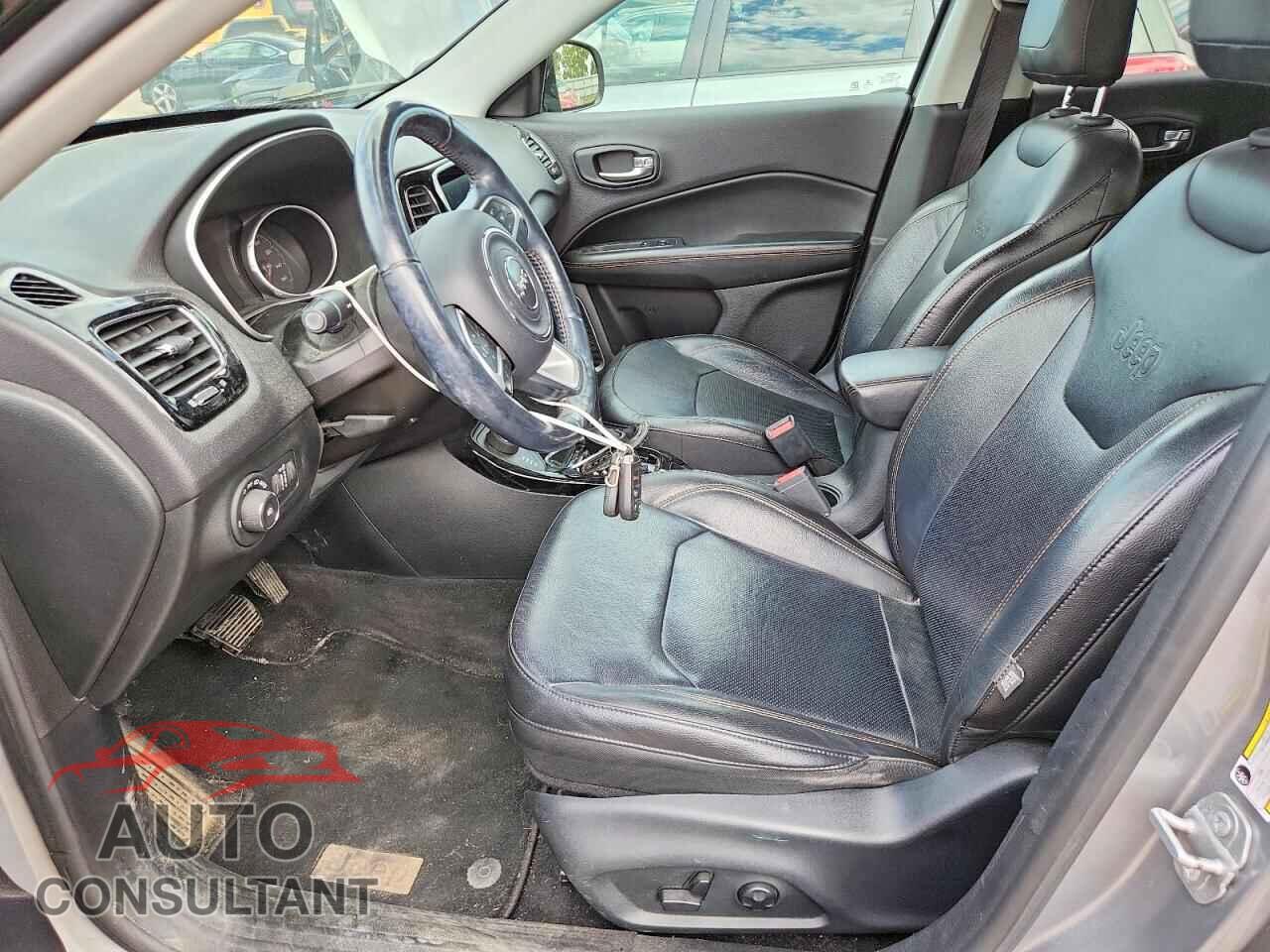 JEEP COMPASS 2018 - 3C4NJDCB7JT222241