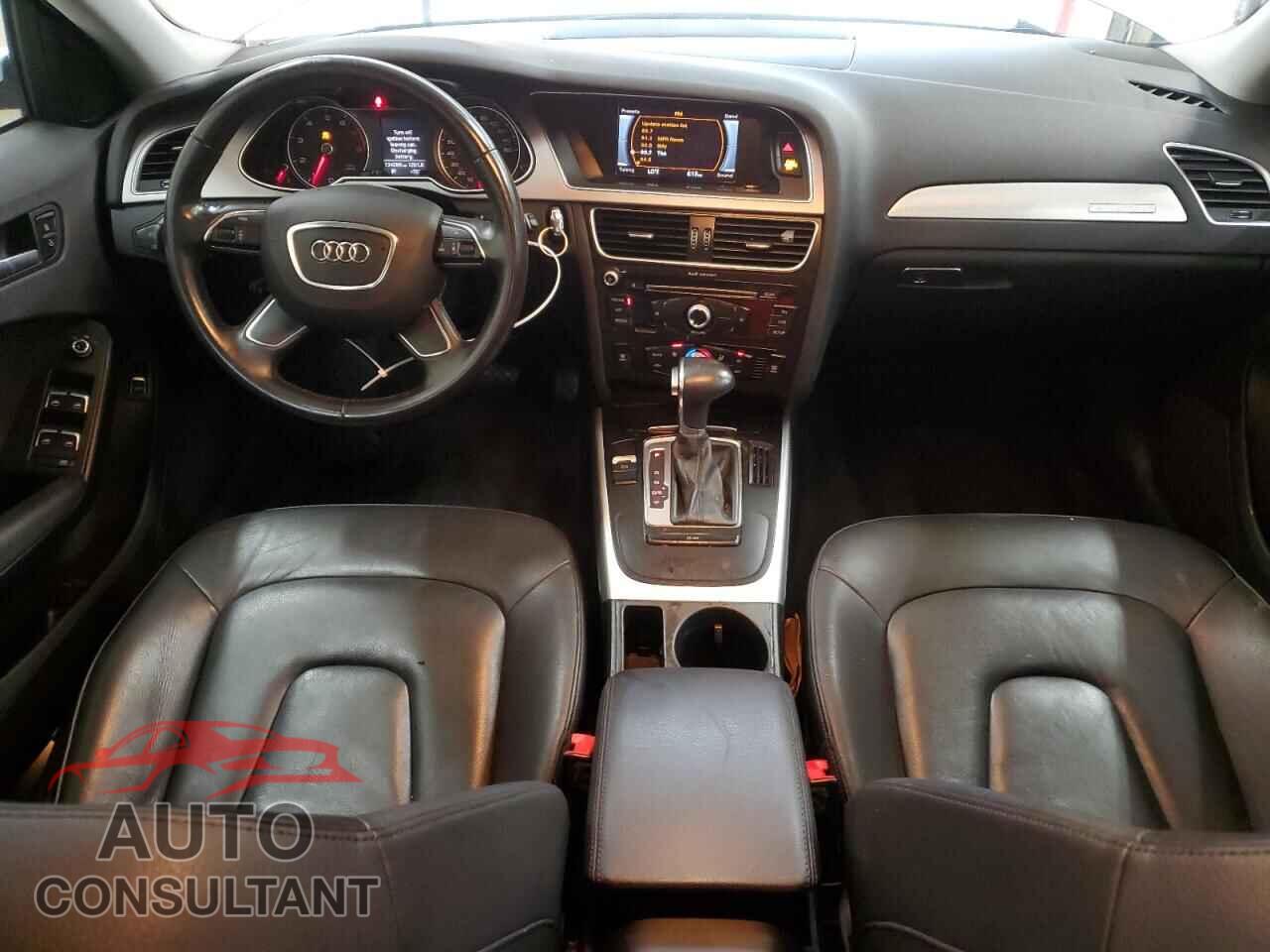 AUDI A4 2013 - WAUBFAFL1DN048451
