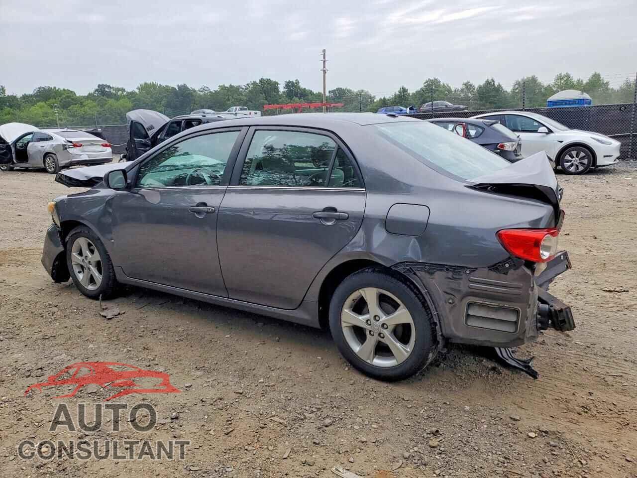 TOYOTA COROLLA 2013 - 5YFBU4EE4DP131596