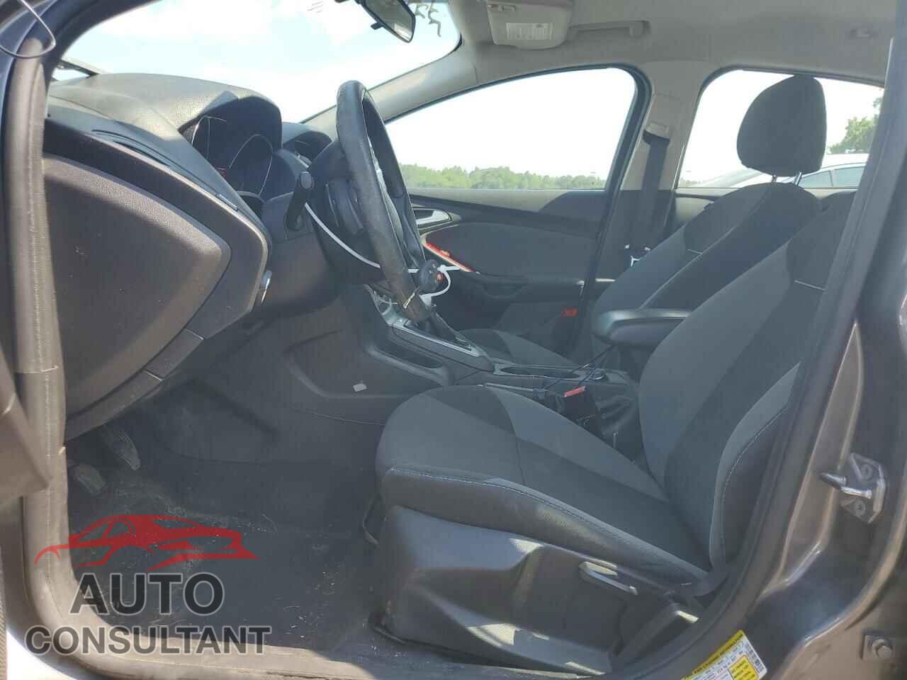 FORD FOCUS 2013 - 1FADP3F25DL258693