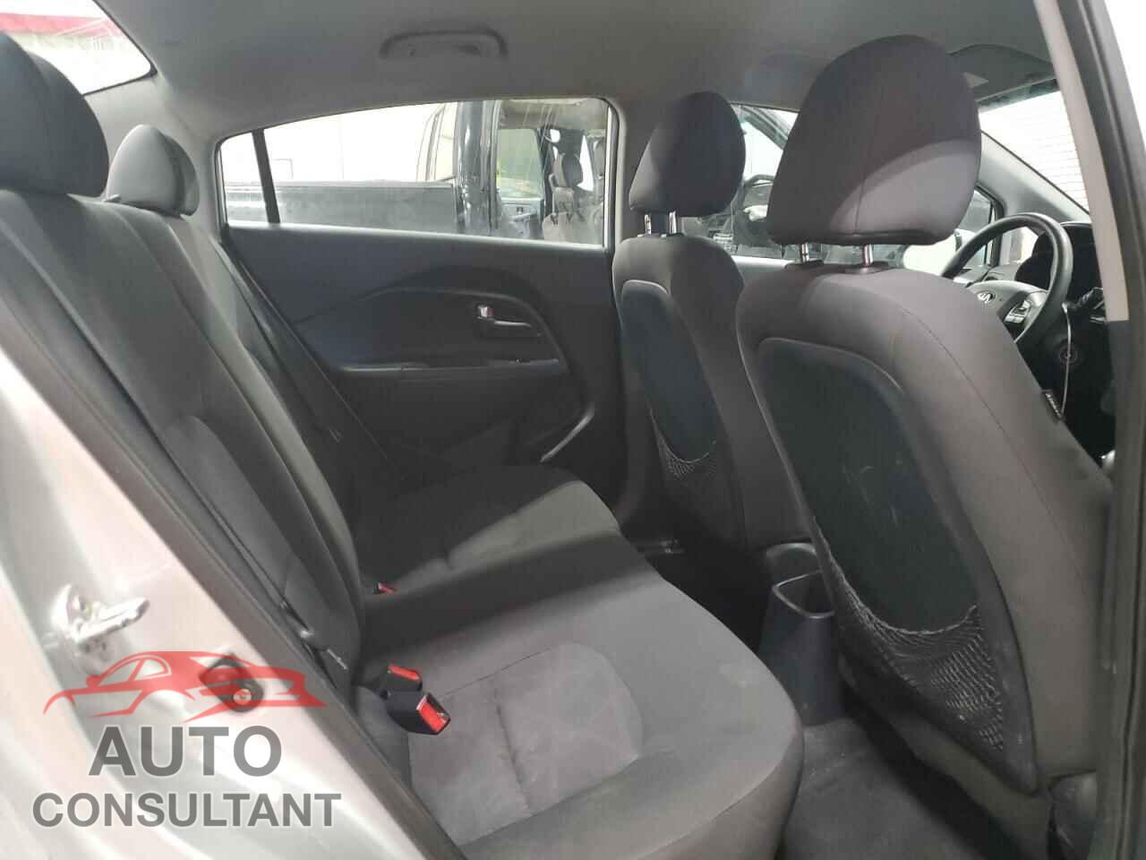 KIA RIO 2013 - KNADM4A35D6172921
