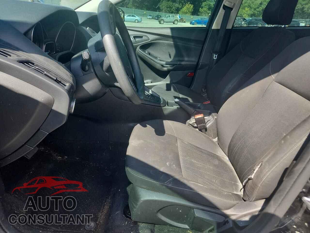 FORD FOCUS 2016 - 1FADP3E26GL313416