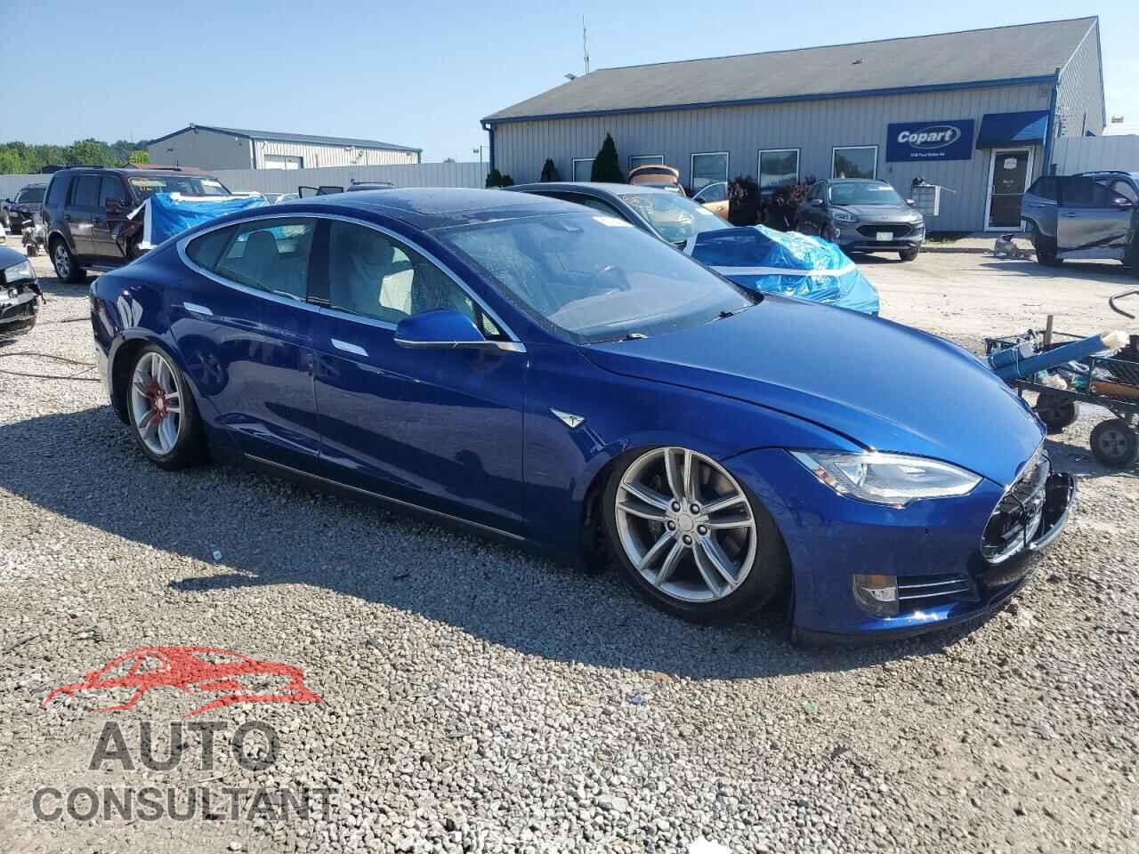 TESLA MODEL S 2015 - 5YJSA1E22FF111973