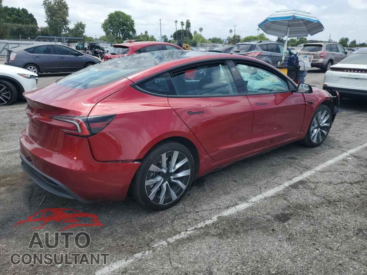 TESLA MODEL 3 2024 - 5YJ3E1EA3RF734927
