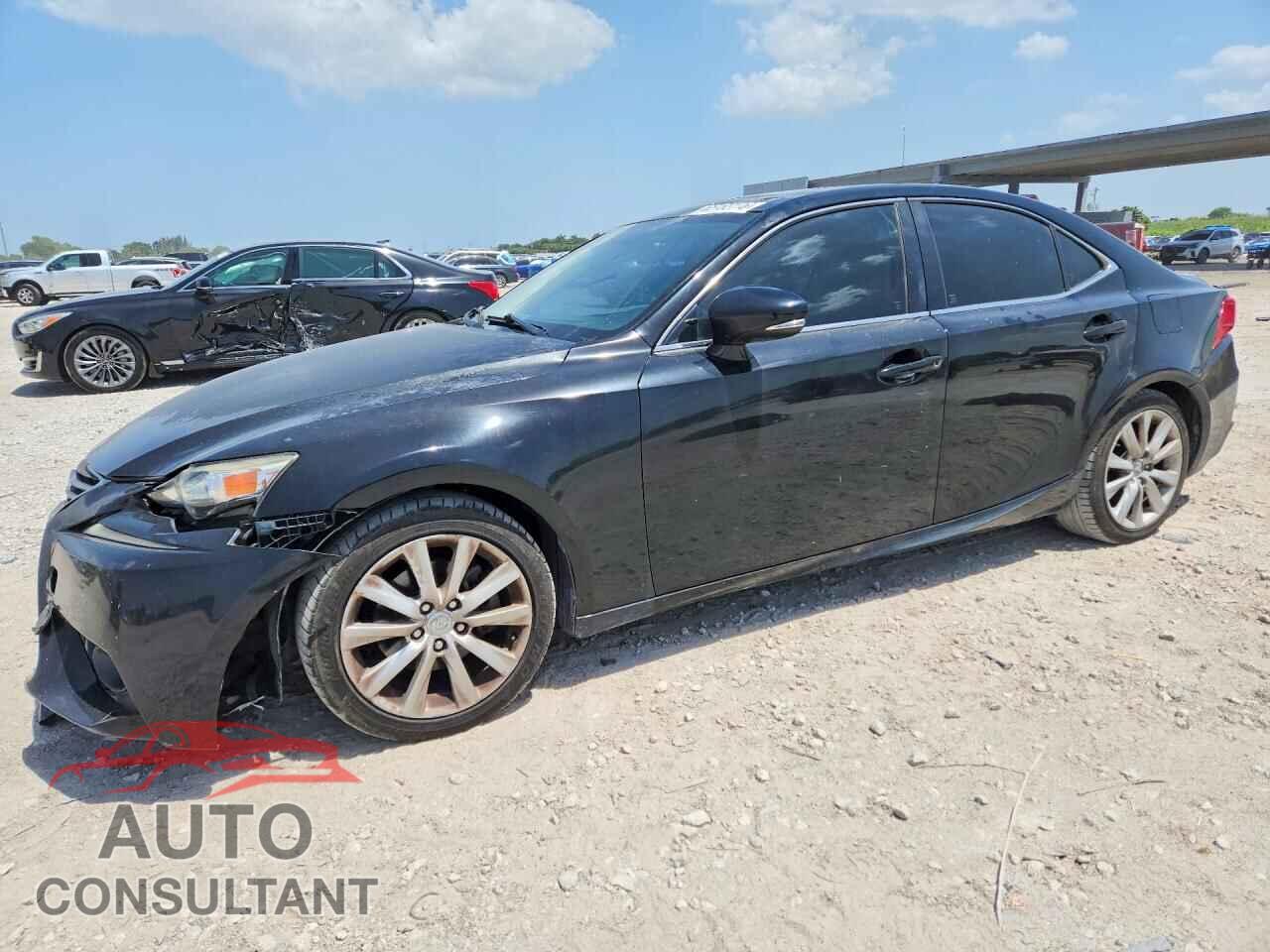 LEXUS IS 2015 - JTHBF1D28F5069313