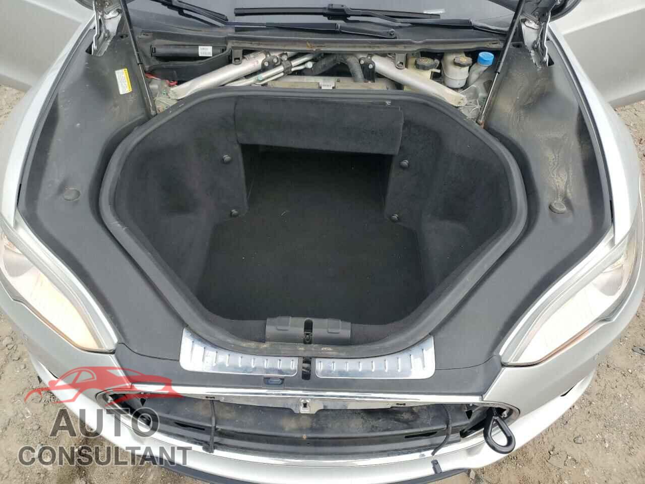 TESLA MODEL S 2014 - 5YJSA1H17EFP46060