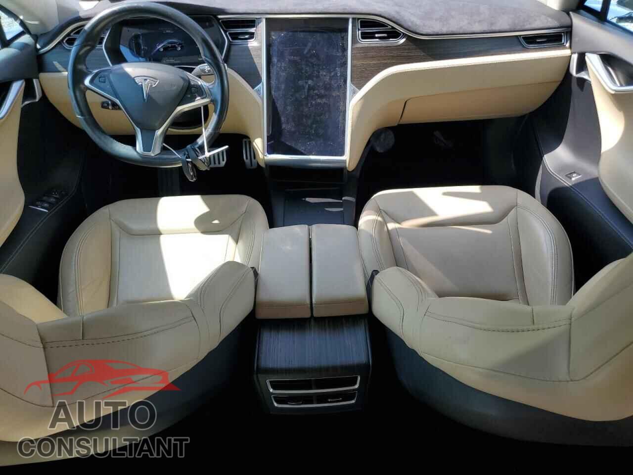 TESLA MODEL S 2016 - 5YJSA1E43GF136464