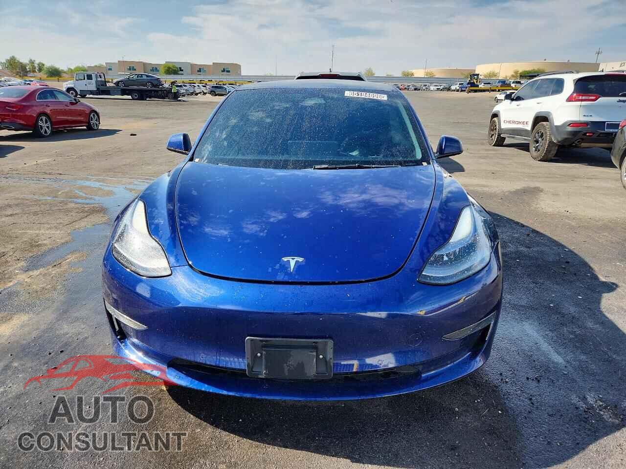 TESLA MODEL 3 2022 - 5YJ3E1EA9NF370457