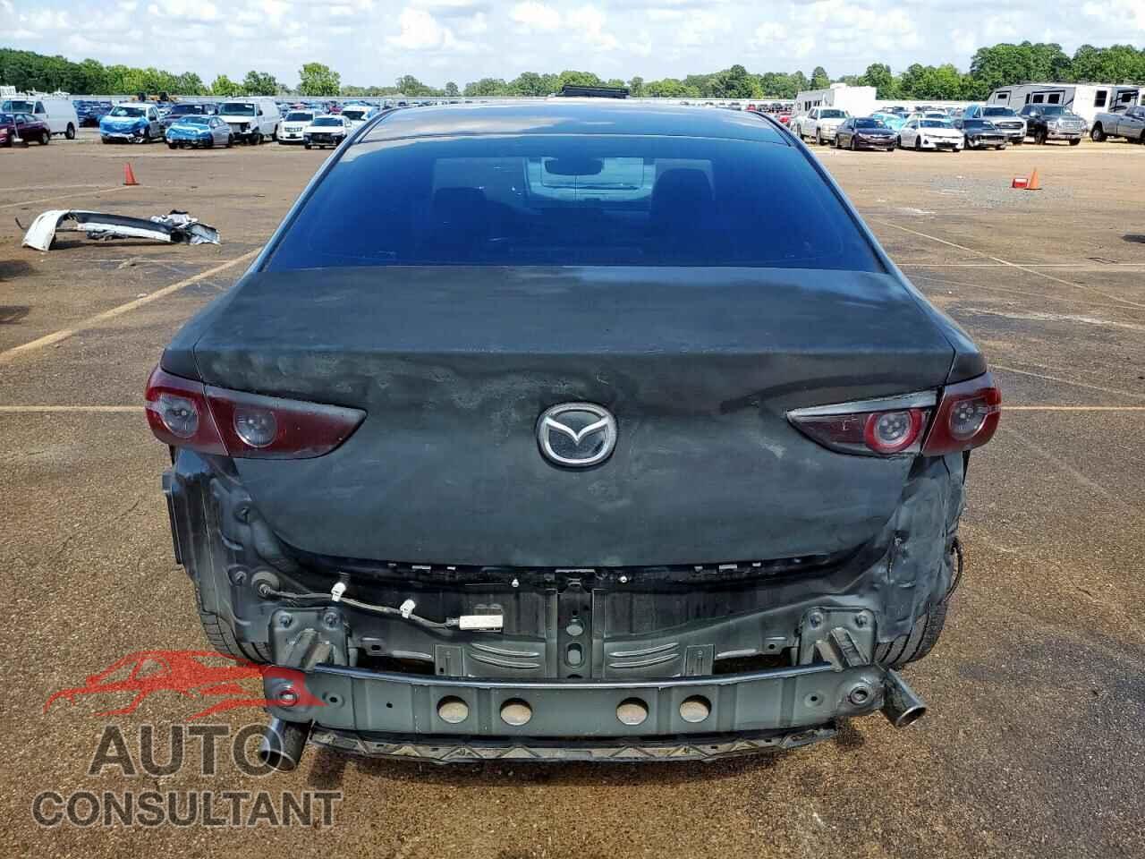 MAZDA 3 2019 - JM1BPACL3K1108996