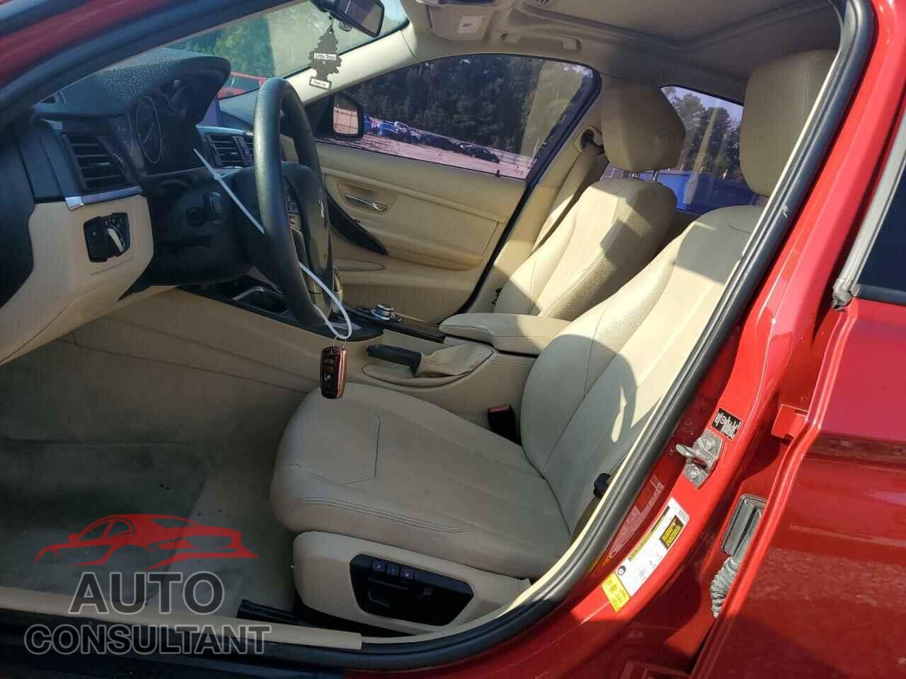 BMW 3 SERIES 2013 - WBA3A5C51DF357735
