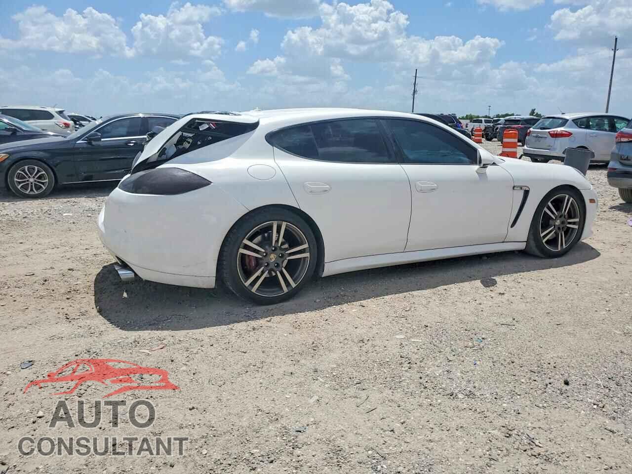 PORSCHE PANAMERA 2012 - WP0AA2A74CL071780