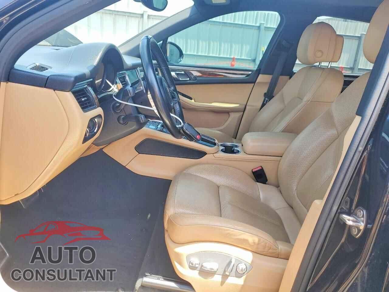 PORSCHE MACAN 2017 - WP1AA2A58HLB02789