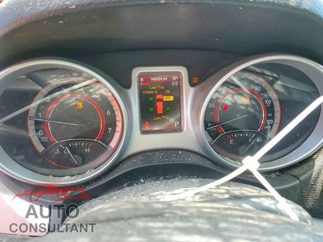 DODGE JOURNEY 2014 - 3C4PDCAB2ET112295