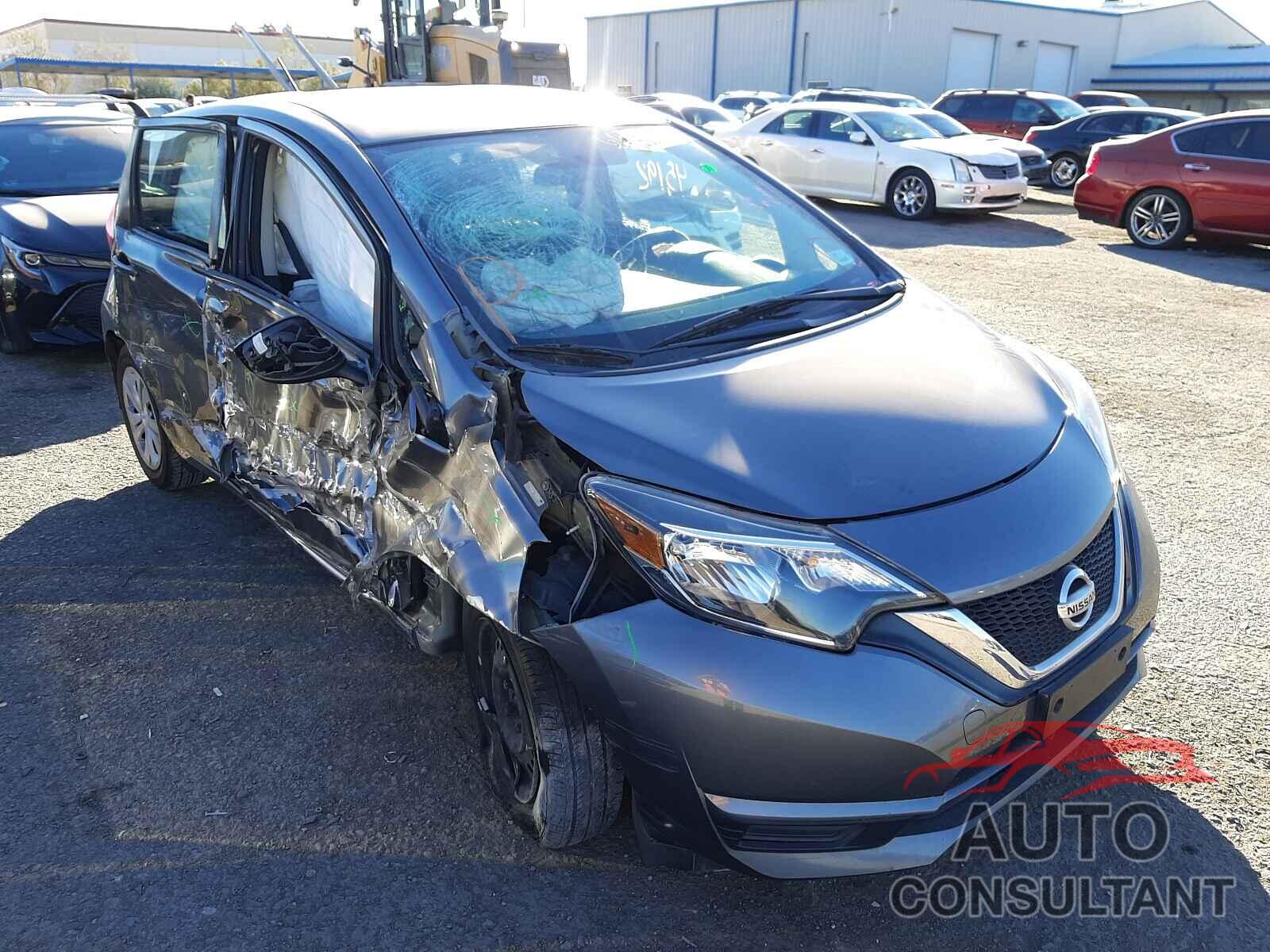 NISSAN VERSA 2018 - 3N1CE2CP3JL356646