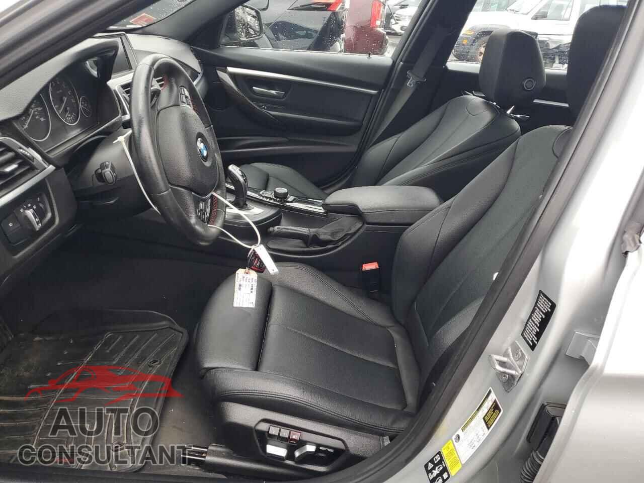BMW 3 SERIES 2017 - WBA8D9C32HA004586