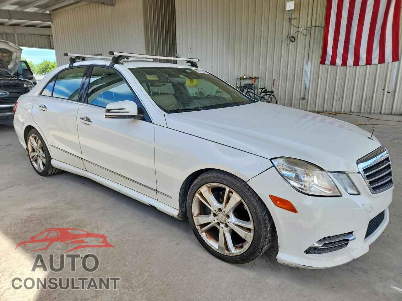 MERCEDES-BENZ E-CLASS 2013 - WDDHF5KB2DA707006