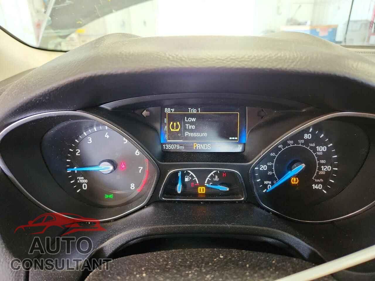 FORD FOCUS 2018 - 1FADP3FE7JL331214