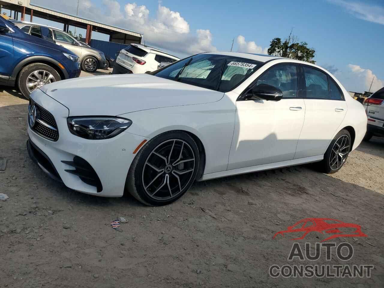 MERCEDES-BENZ E-CLASS 2022 - W1KZF8DB2NB085652