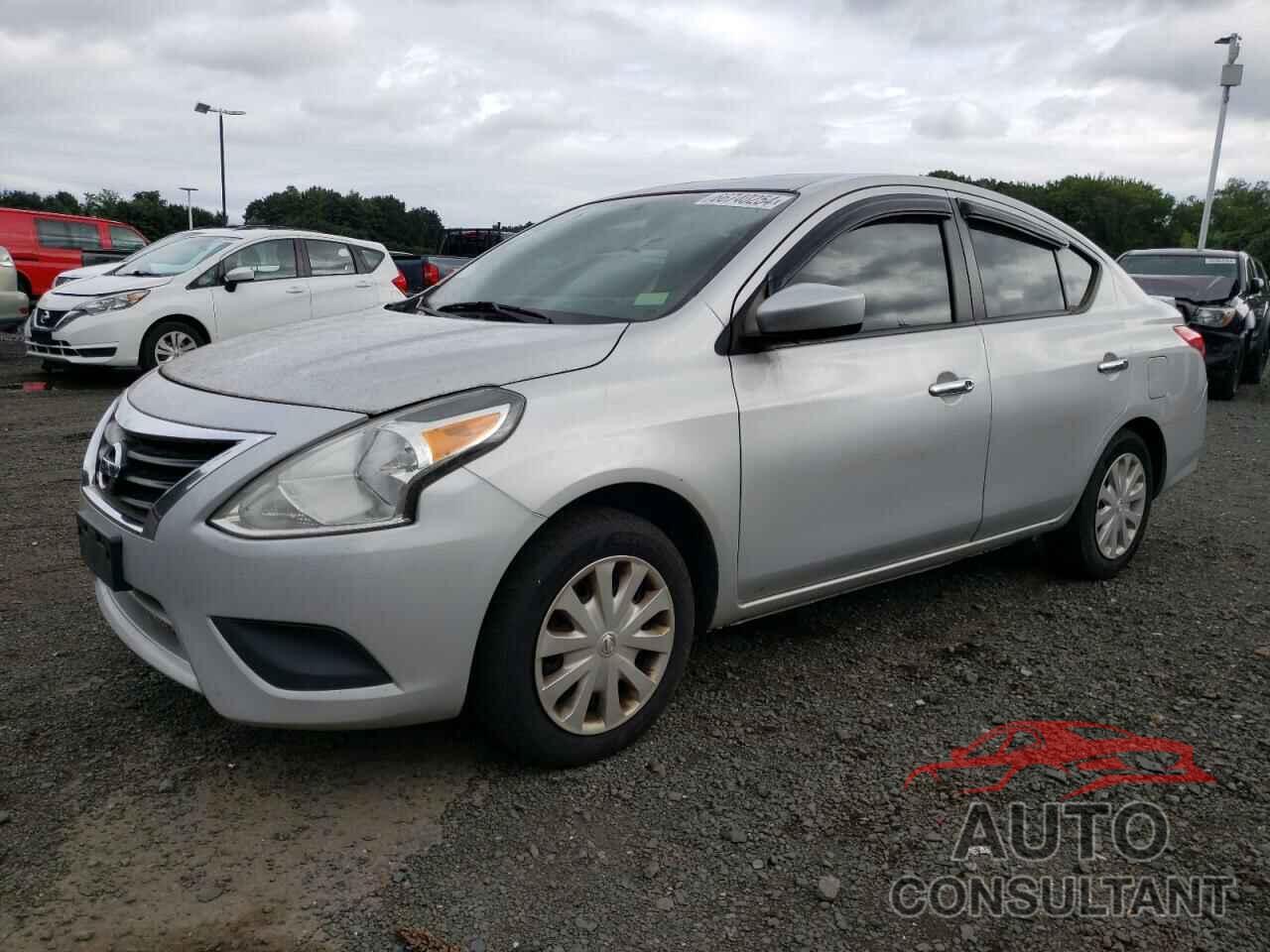 NISSAN VERSA 2019 - 3N1CN7AP1KL814623