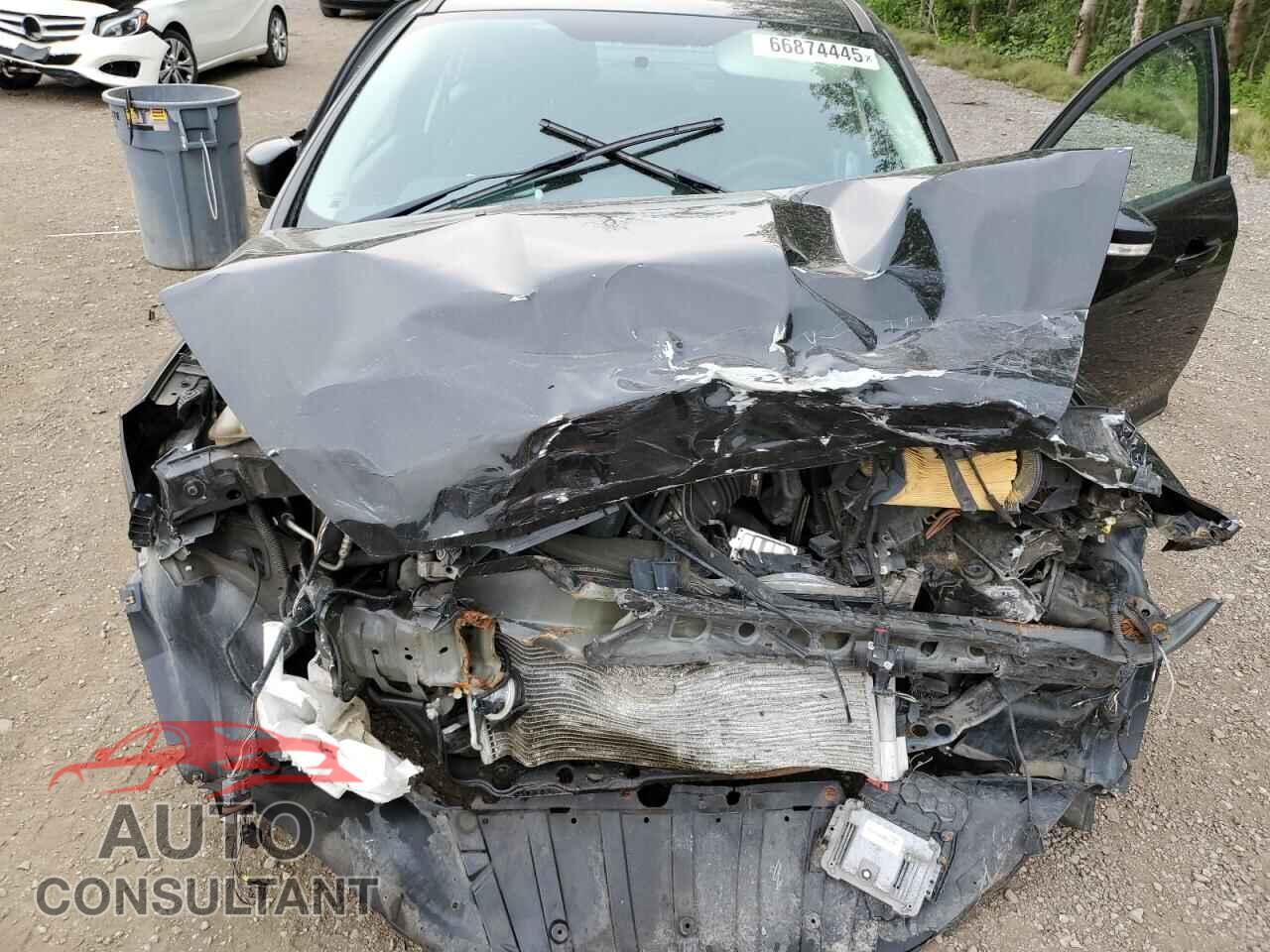 FORD FOCUS 2015 - 1FADP3F25FL257806