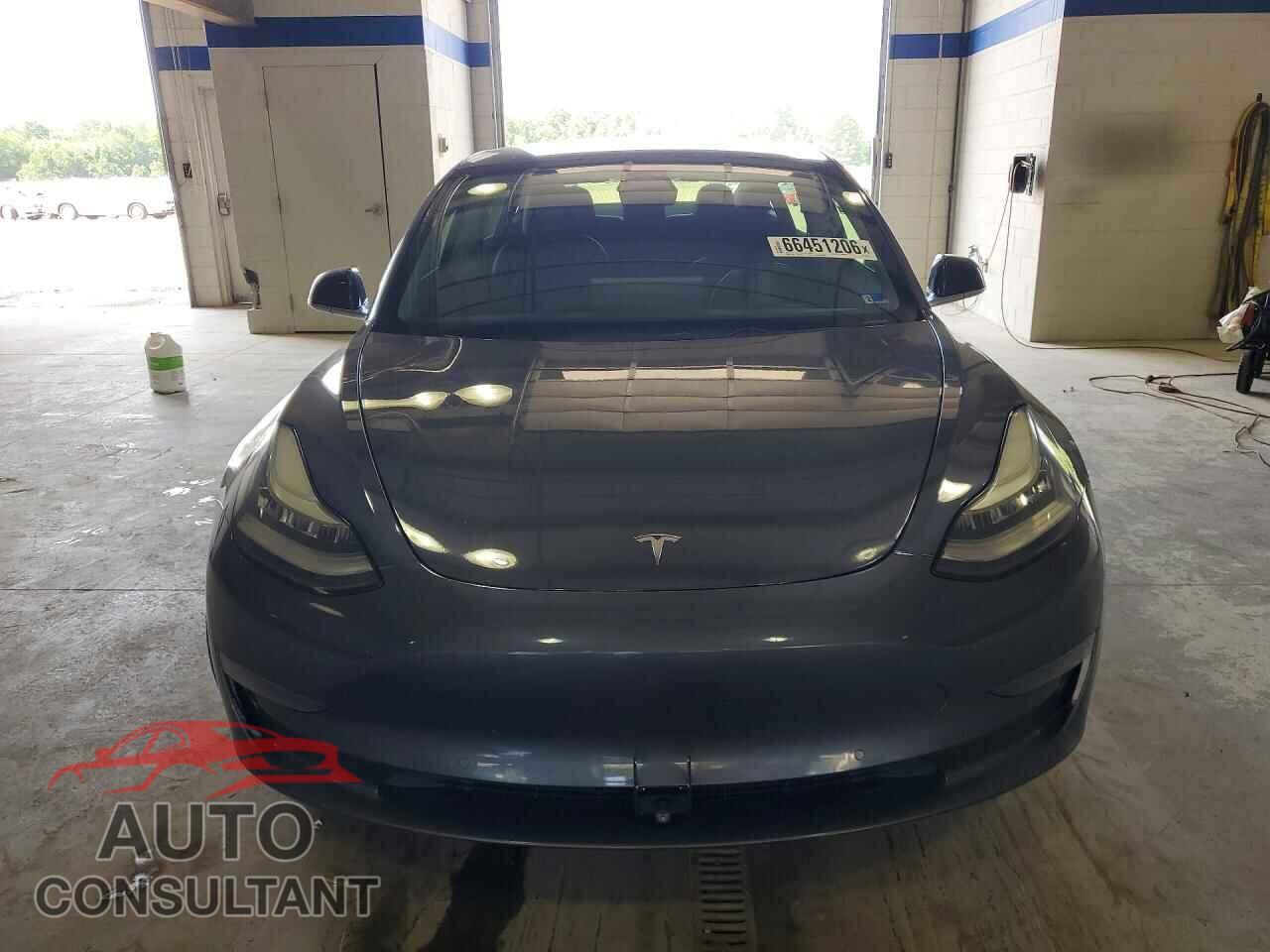TESLA MODEL 3 2018 - 5YJ3E1EA8JF162662