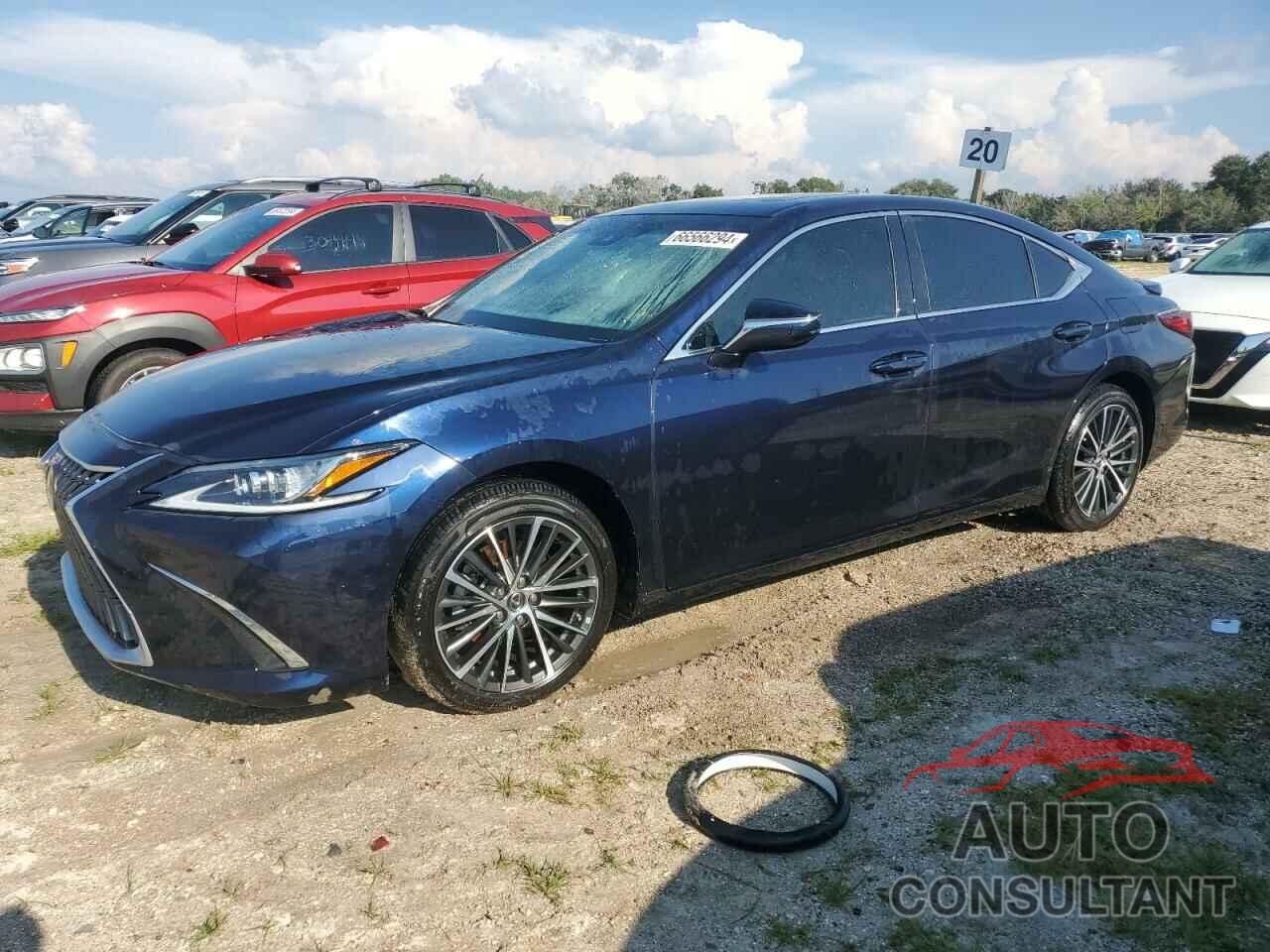 LEXUS ES300 2023 - 58ADA1C15PU028313