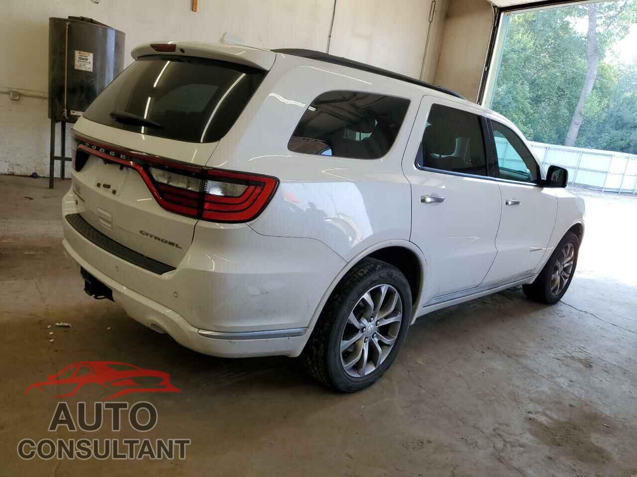 DODGE DURANGO 2018 - 1C4SDJET1JC306663