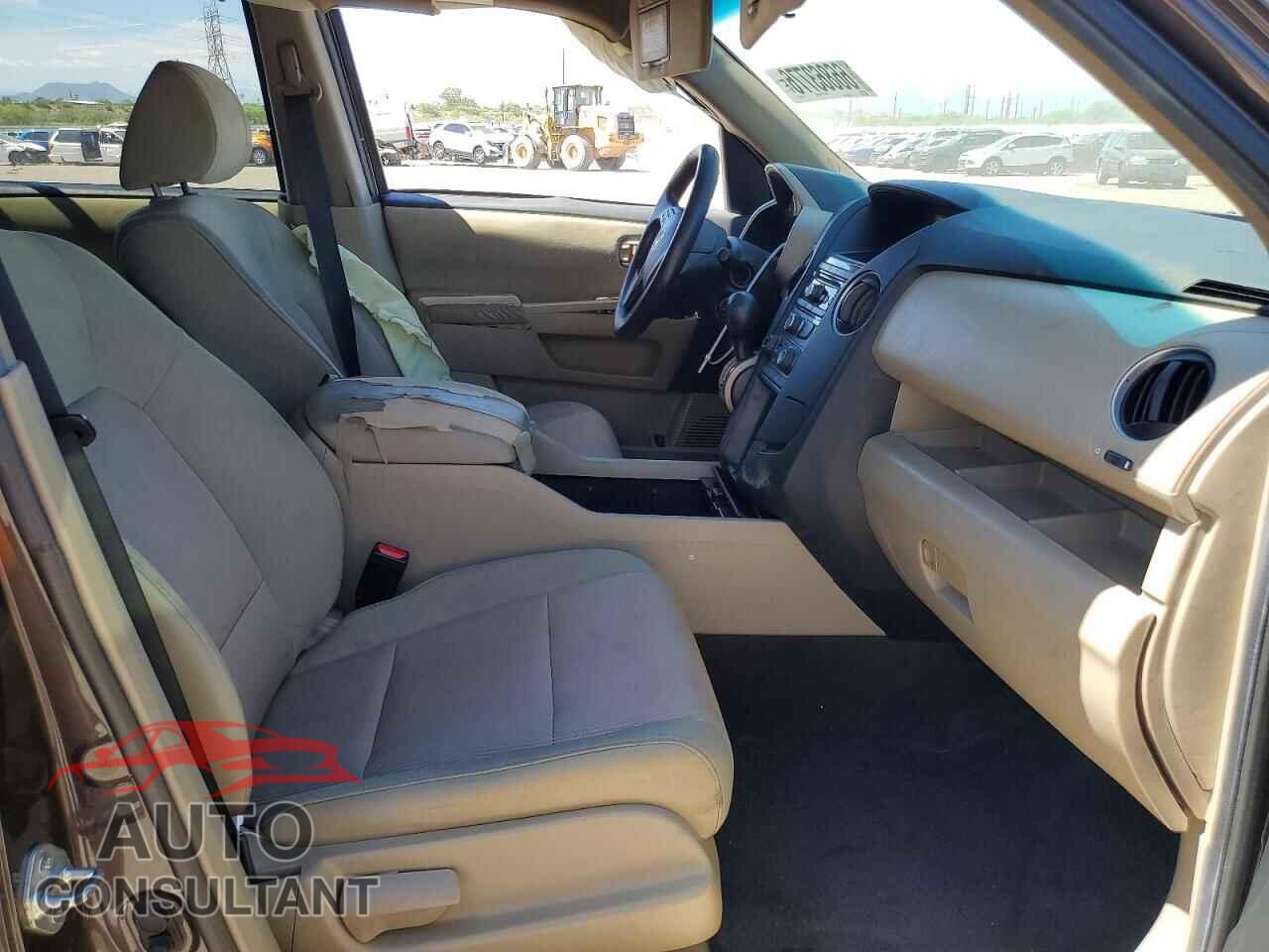 HONDA PILOT 2012 - 5FNYF3H47CB007107