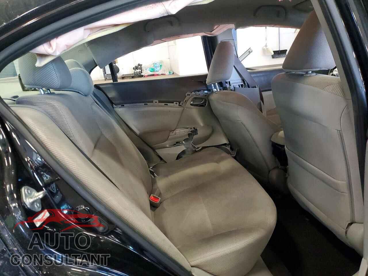 HONDA CIVIC 2012 - 19XFB2F51CE012687