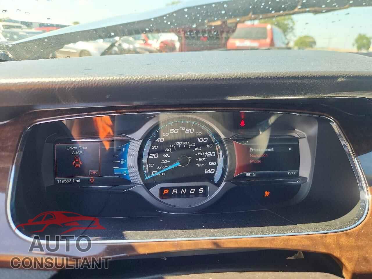 FORD TAURUS 2015 - 1FAHP2F86FG168982